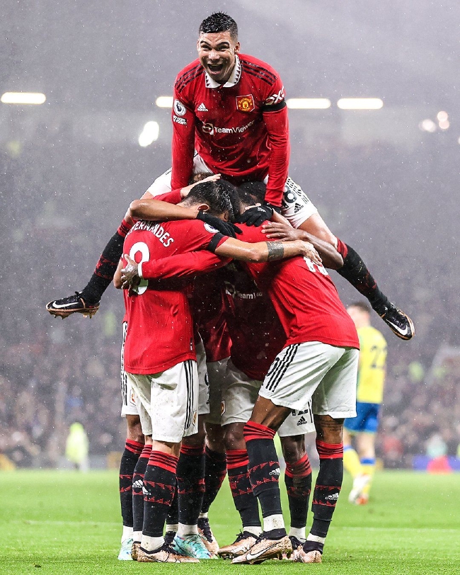 鲁尼齐名的 鲁尼齐名的